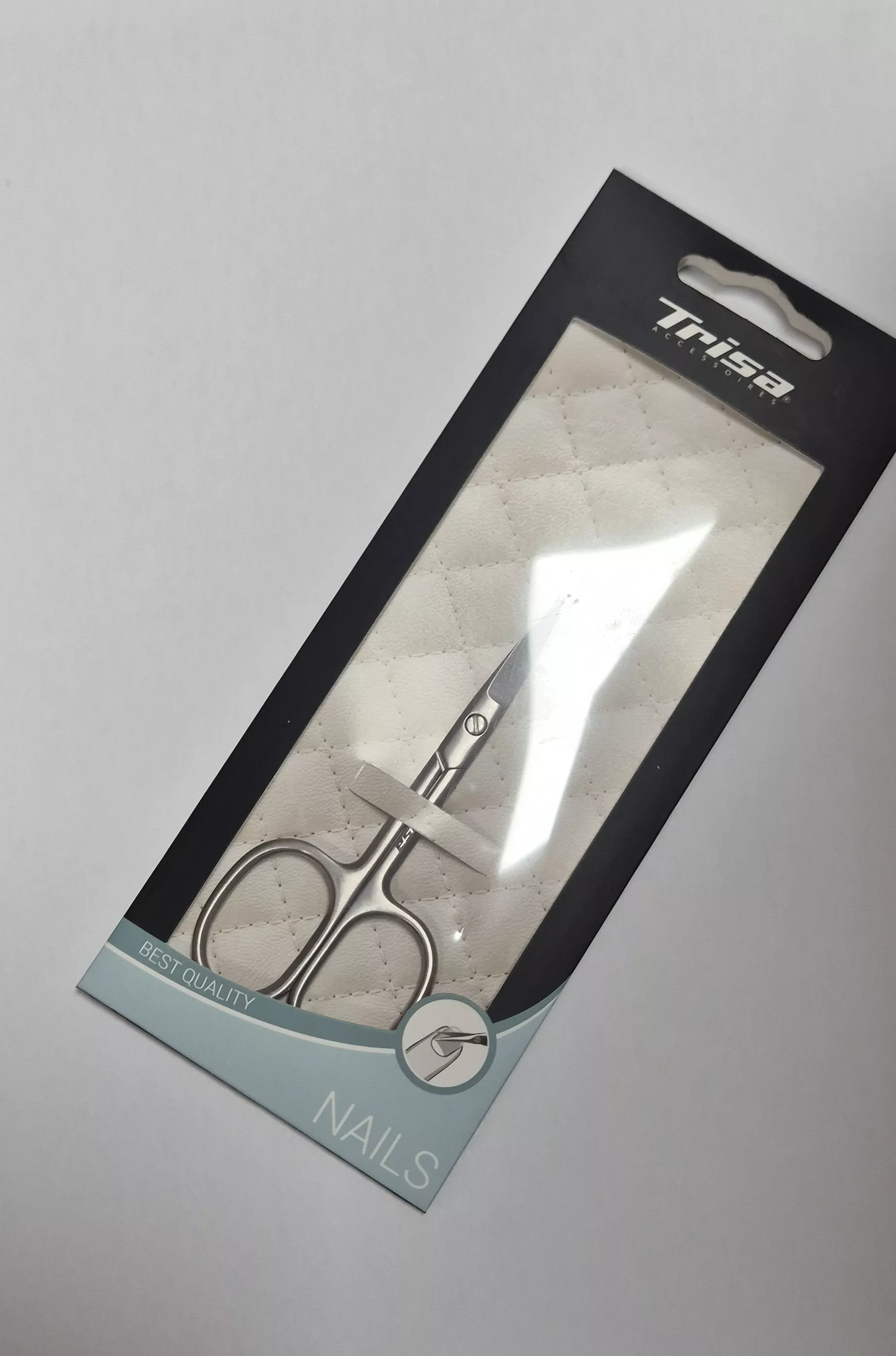 ** Coupe-ongles exclusif